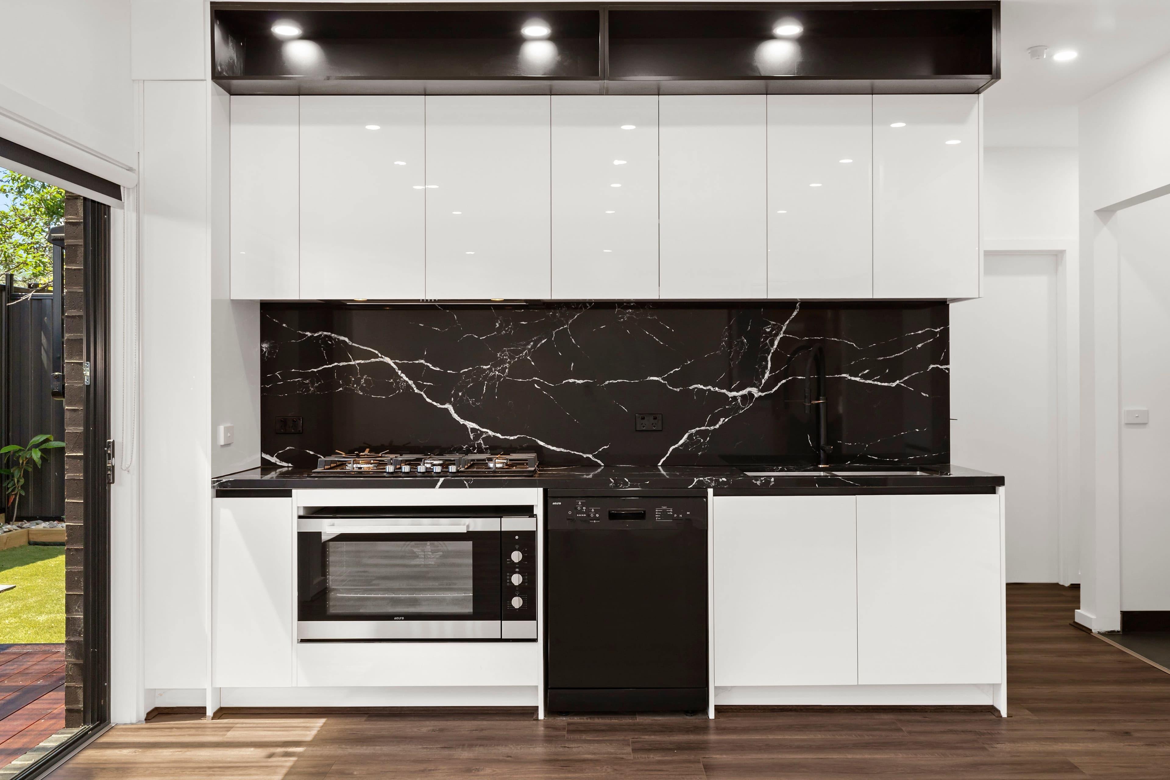 30 Tramoo Street, Lalor VIC 3075, Lalor - Thumbnail 3