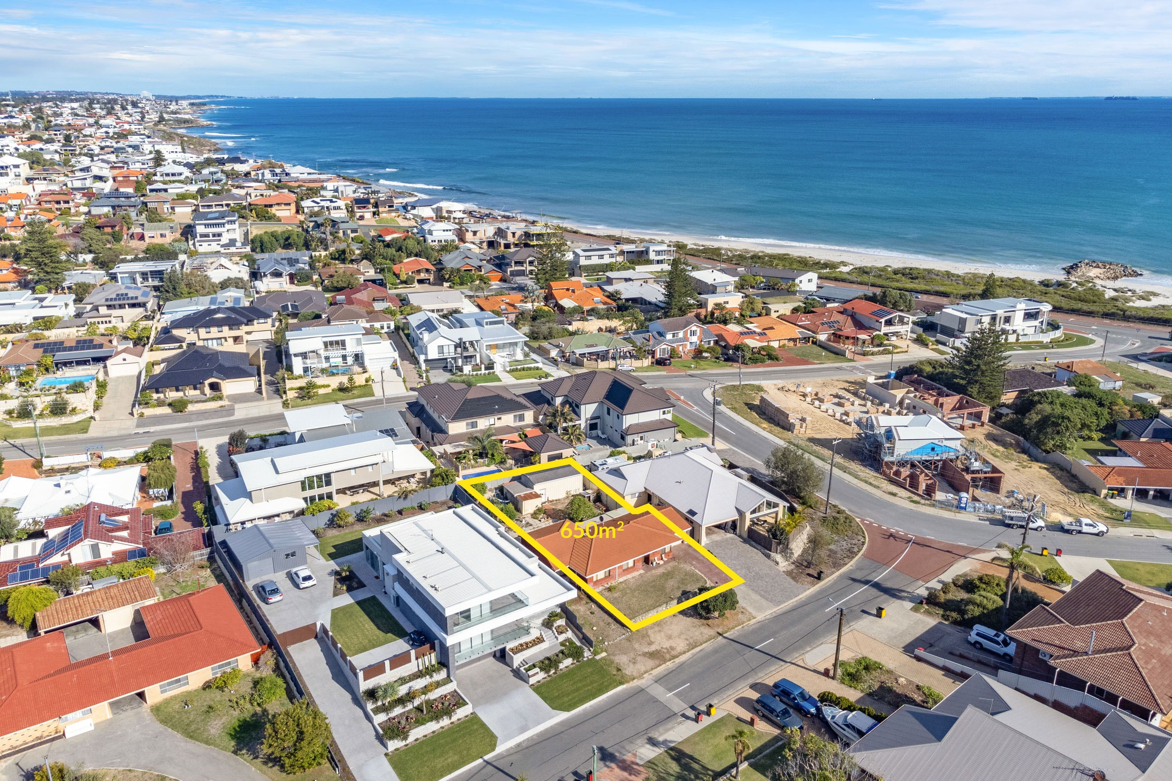 2 Parker Avenue, Sorrento WA 6020, Sorrento - Image 1