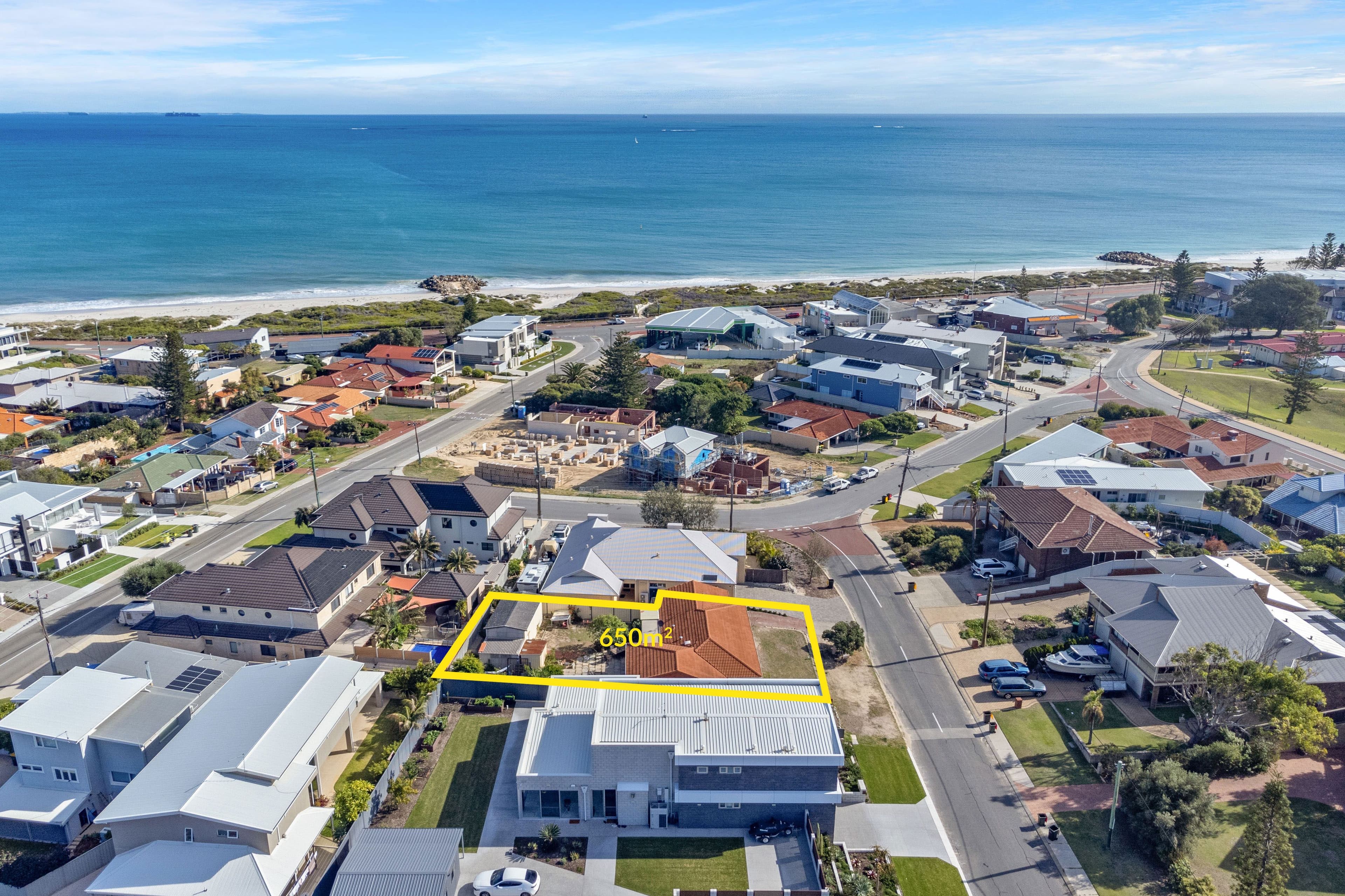 2 Parker Avenue, Sorrento WA 6020, Sorrento - Thumbnail 4