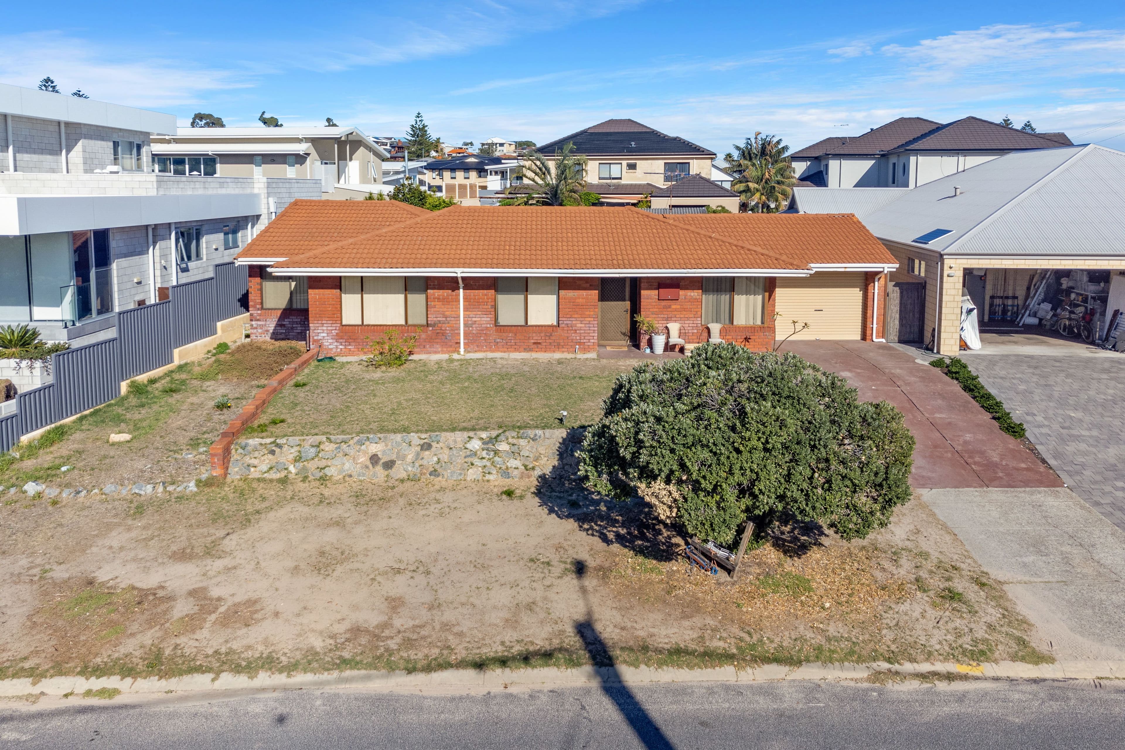 2 Parker Avenue, Sorrento WA 6020, Sorrento - Thumbnail 6