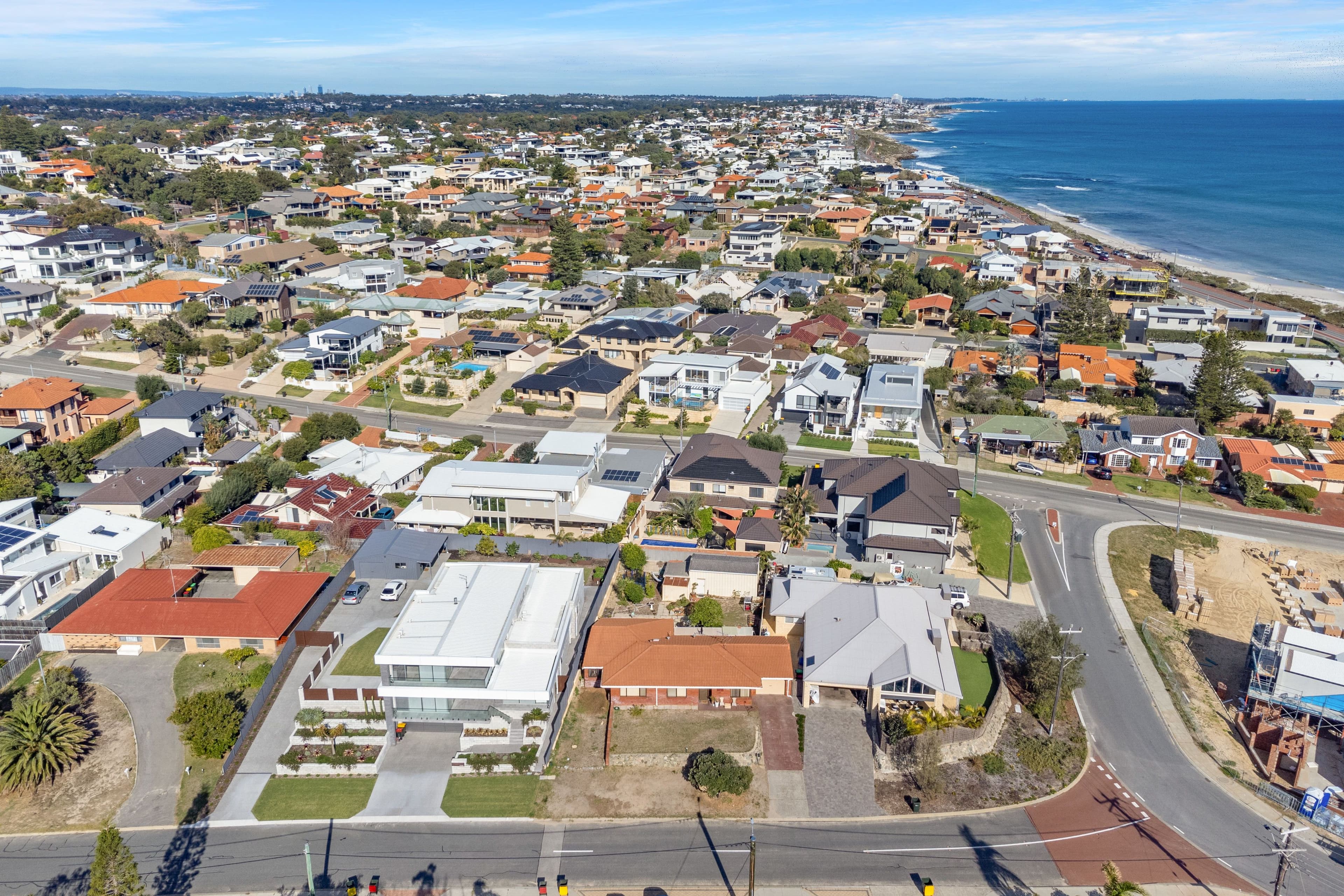 2 Parker Avenue, Sorrento WA 6020, Sorrento - Thumbnail 7