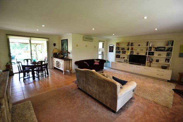 24 Watson Street, Avenel VIC 3664, Avenel - Thumbnail 6