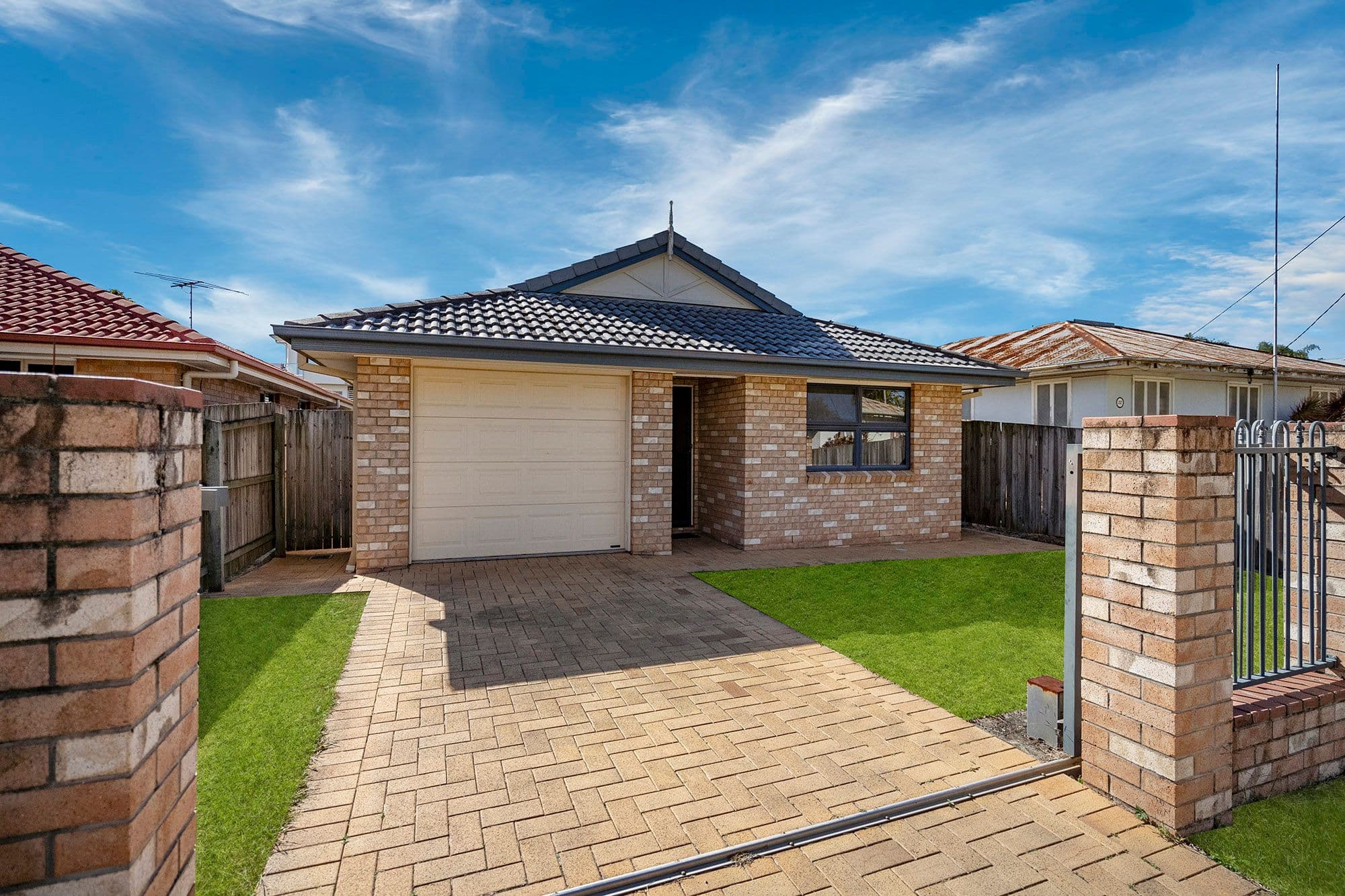 18 Lindwall Street, Upper Mount Gravatt QLD 4122, Upper Mount Gravatt - Image 1