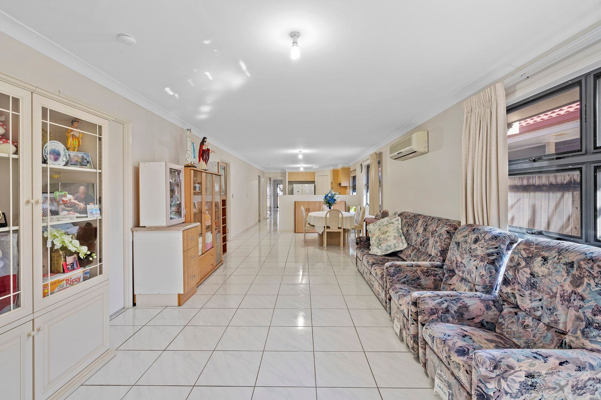 18 Lindwall Street, Upper Mount Gravatt QLD 4122, Upper Mount Gravatt - Thumbnail 2