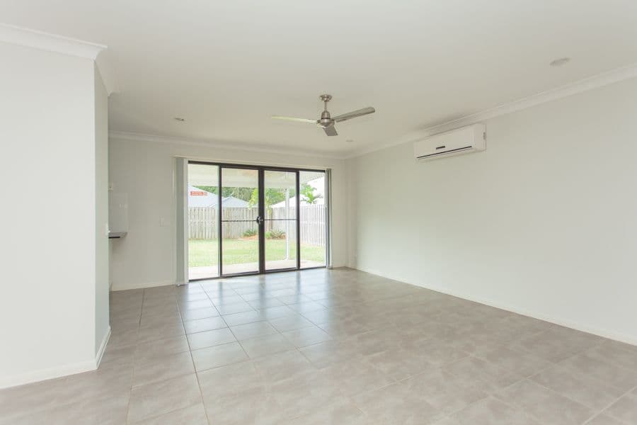 63 Whitehaven Drive, BLACKS BEACH QLD 4740, Blacks Beach - Thumbnail 4