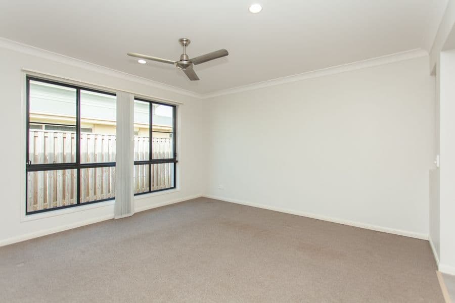 63 Whitehaven Drive, BLACKS BEACH QLD 4740, Blacks Beach - Thumbnail 8