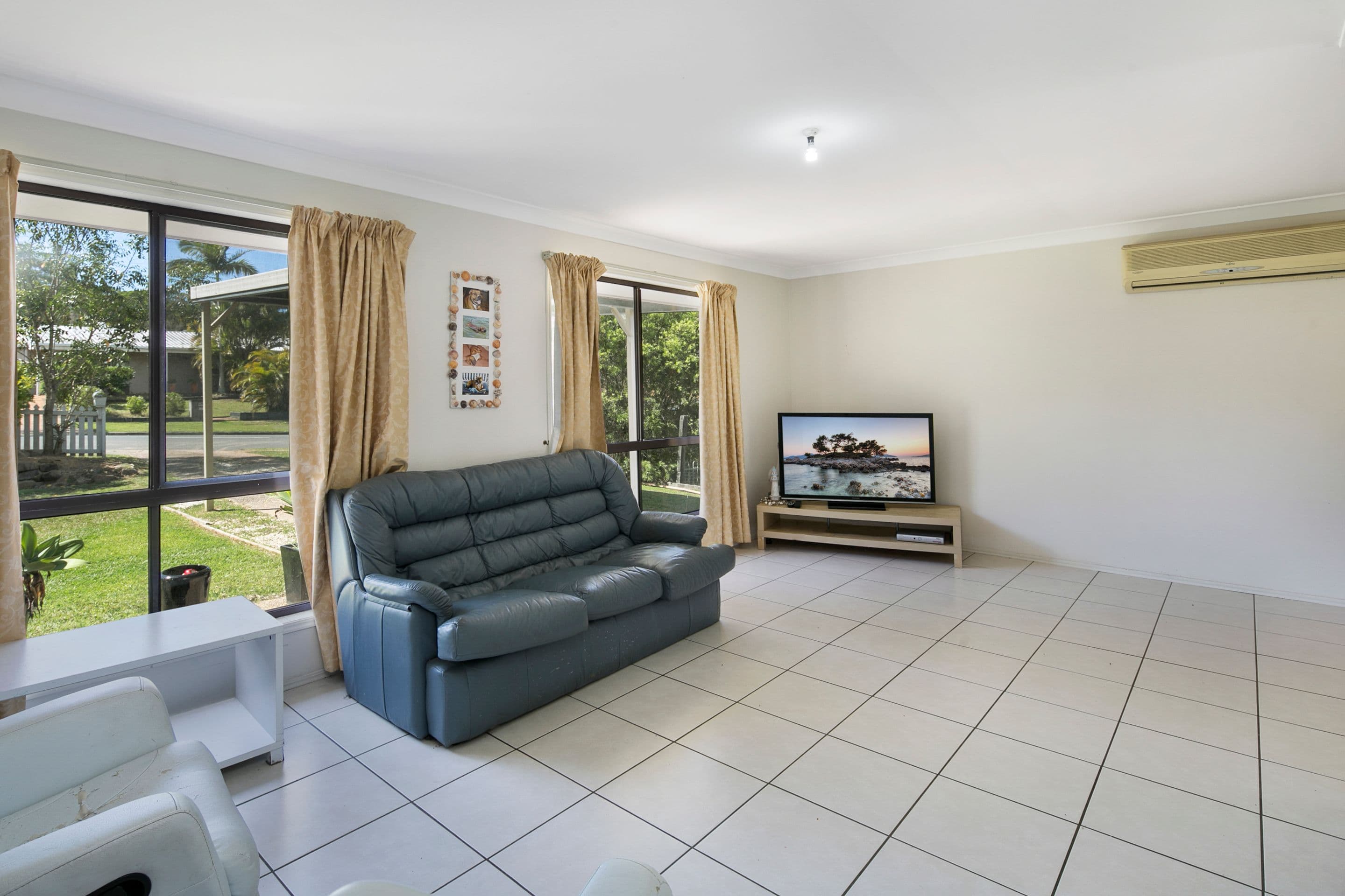 32 Redruth Road, Alexandra Hills QLD 4161, Alexandra Hills - Thumbnail 2
