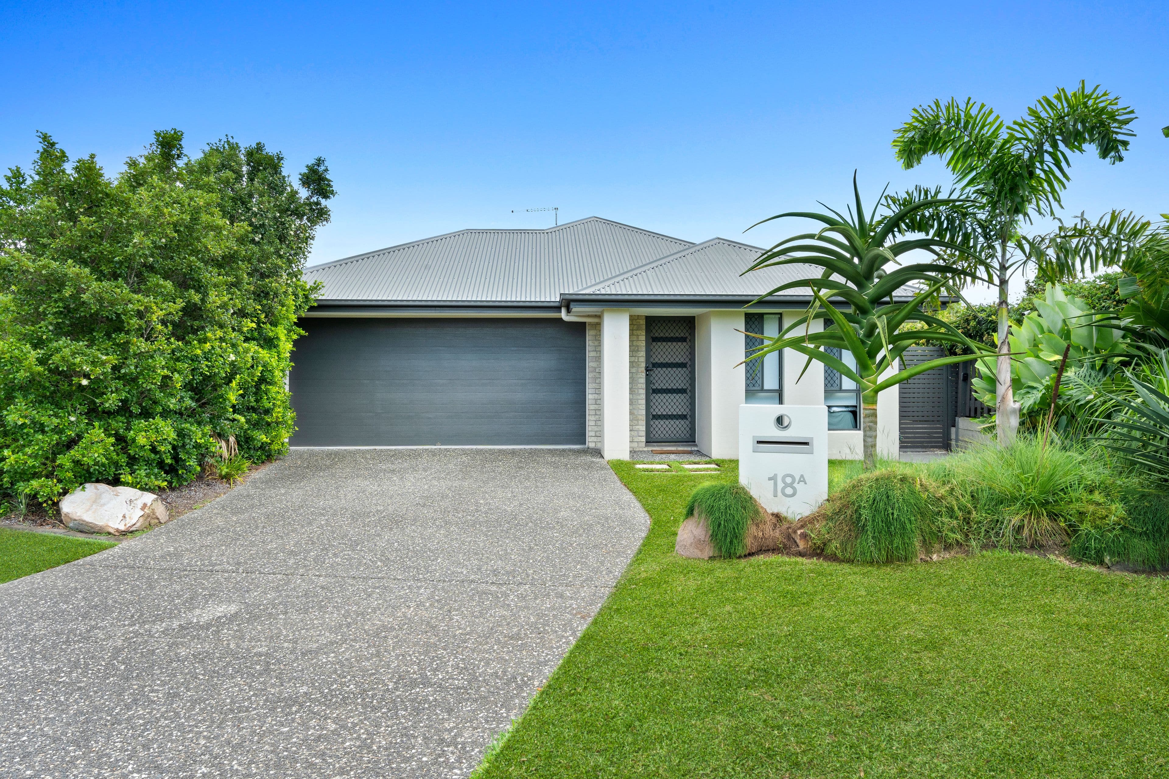 18A Azure Way, Coomera QLD 4209, Coomera - Thumbnail 3