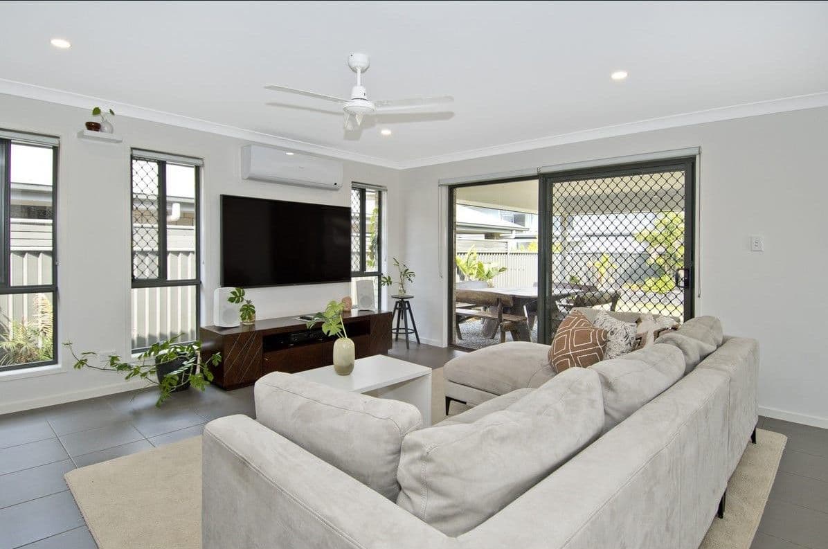 18A Azure Way, Coomera QLD 4209, Coomera - Thumbnail 4
