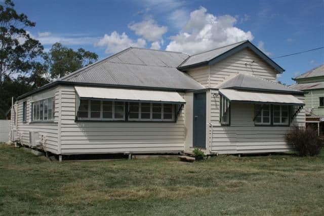 10 Lewis Street, ROMA QLD 4455, Roma - Image 1