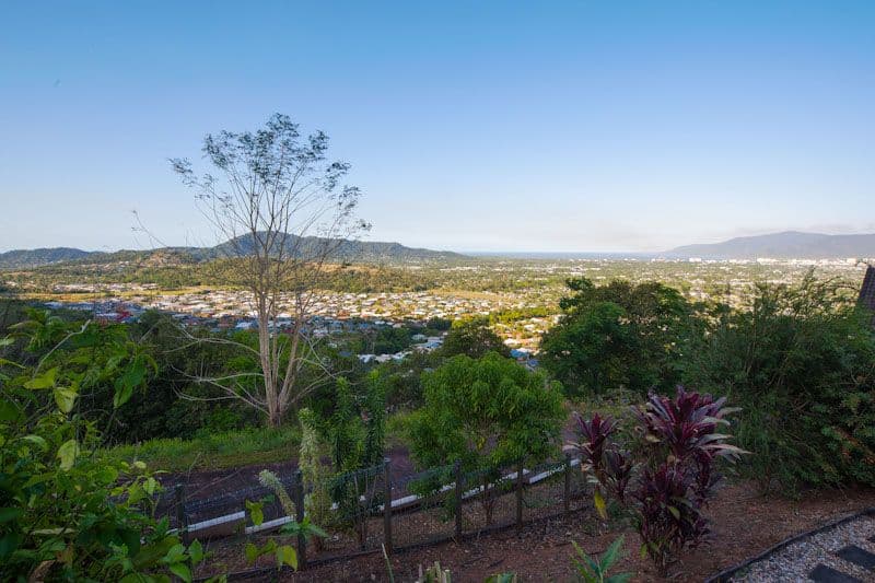 81 Summer Hill Drive, MOOROOBOOL QLD 4870, Mooroobool - Thumbnail 4