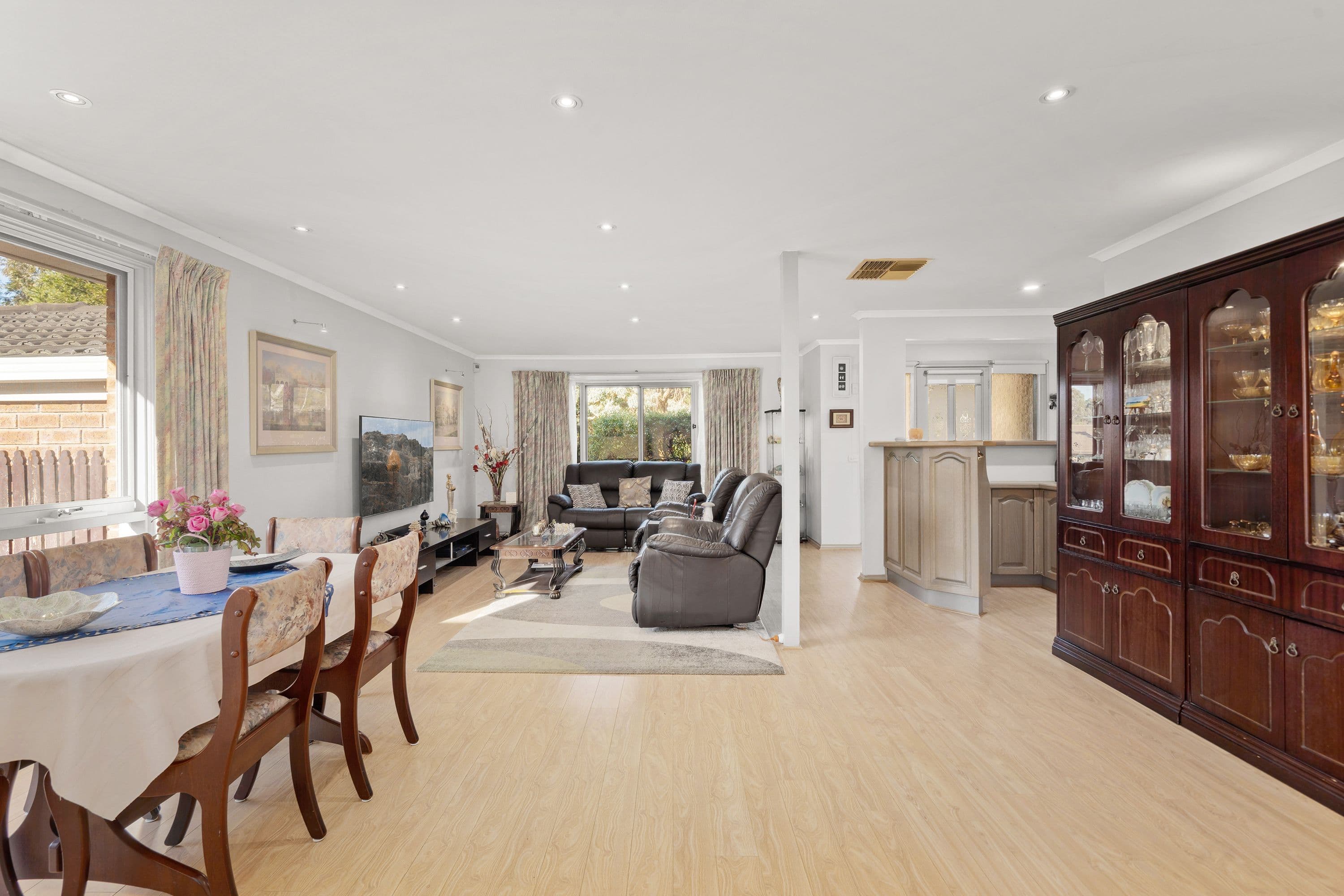 106 Whalley Drive, Wheelers Hill VIC 3150, Wheelers Hill - Thumbnail 2