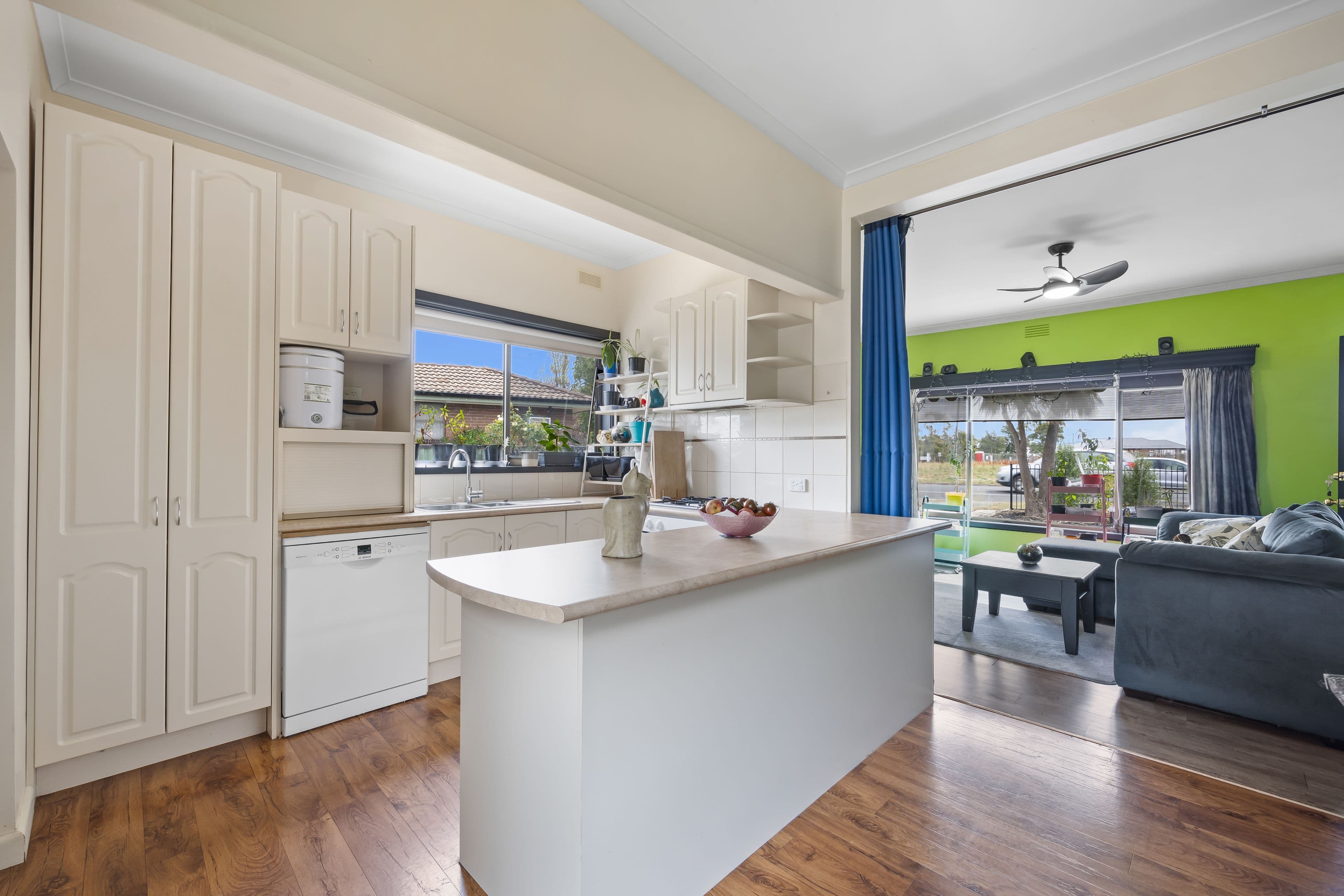 203 Grant Street, Sebastopol VIC 3356, Sebastopol - Thumbnail 3