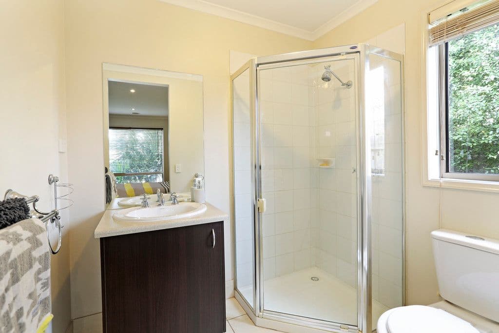 2 Killarney Avenue, Grovedale VIC 3216, Grovedale - Thumbnail 4