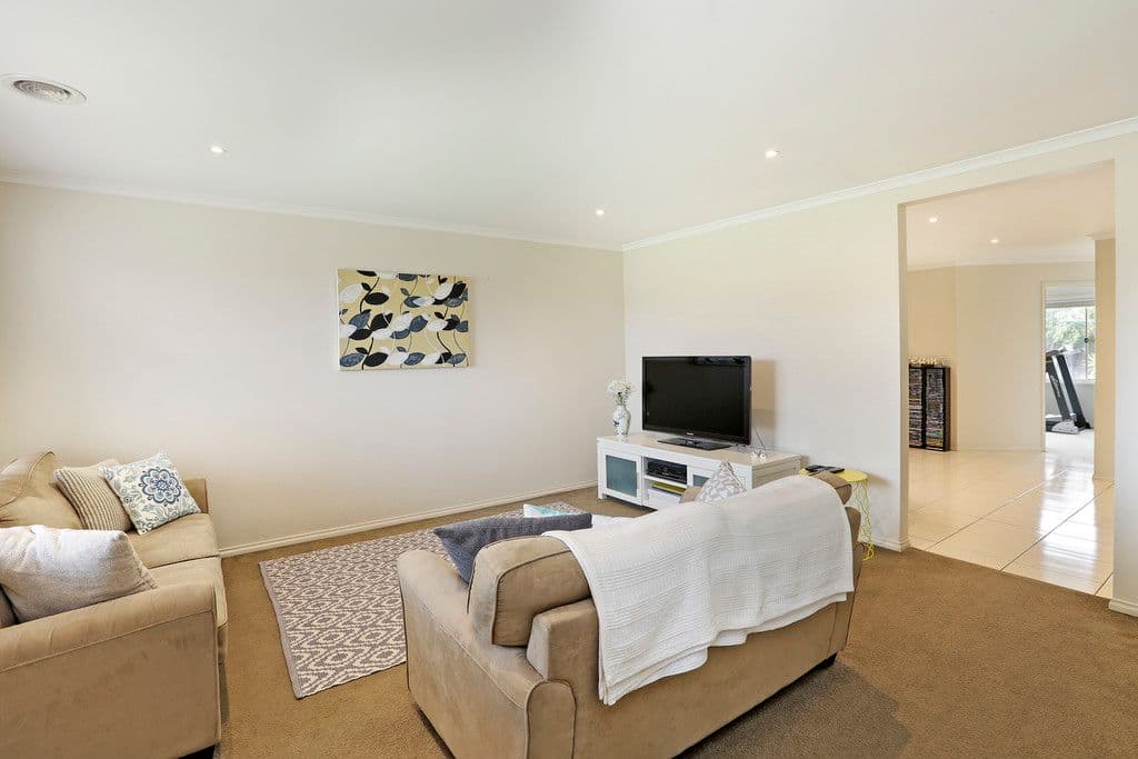 2 Killarney Avenue, Grovedale VIC 3216, Grovedale - Thumbnail 5