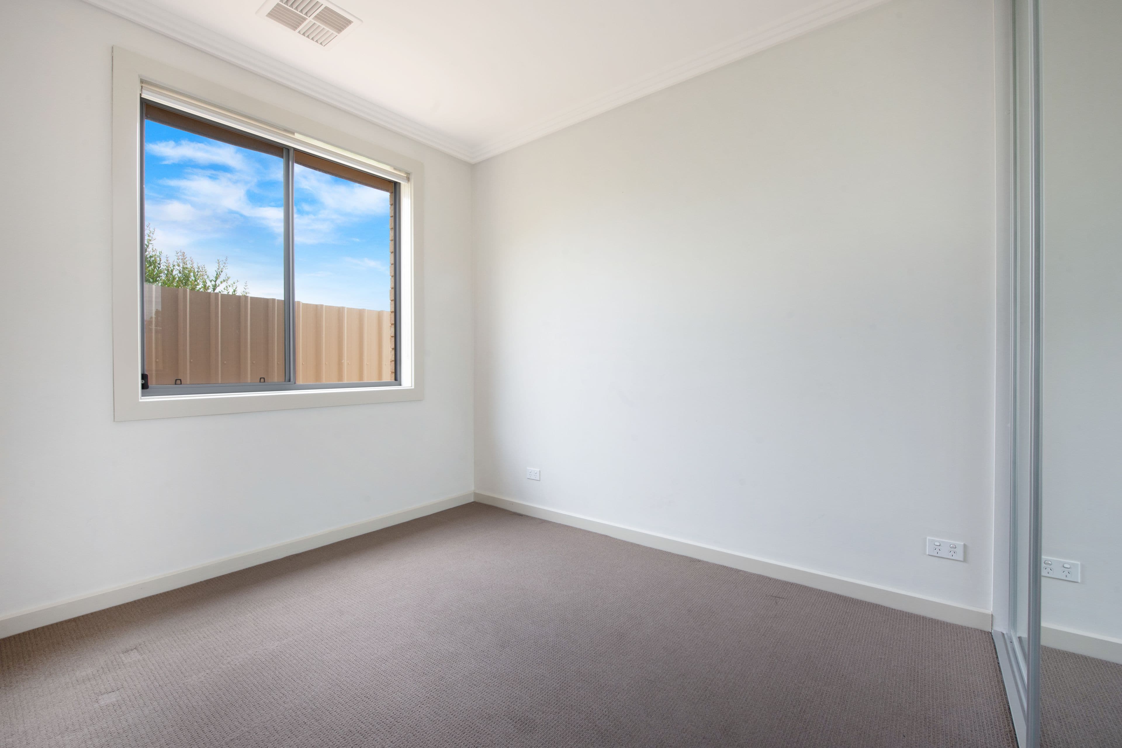 15a Marinoff Street, Seaton SA 5023, Seaton - Thumbnail 2