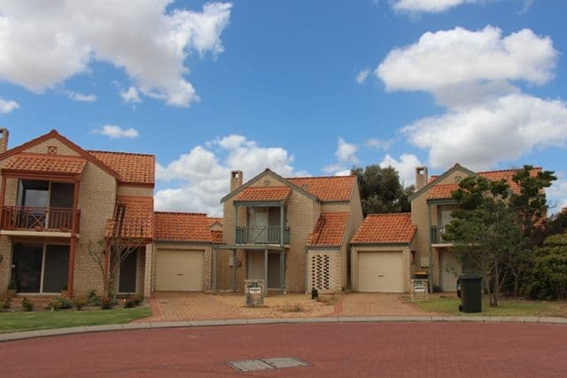15 Watervista Close, THE VINES WA 6069, The Vines - Image 1