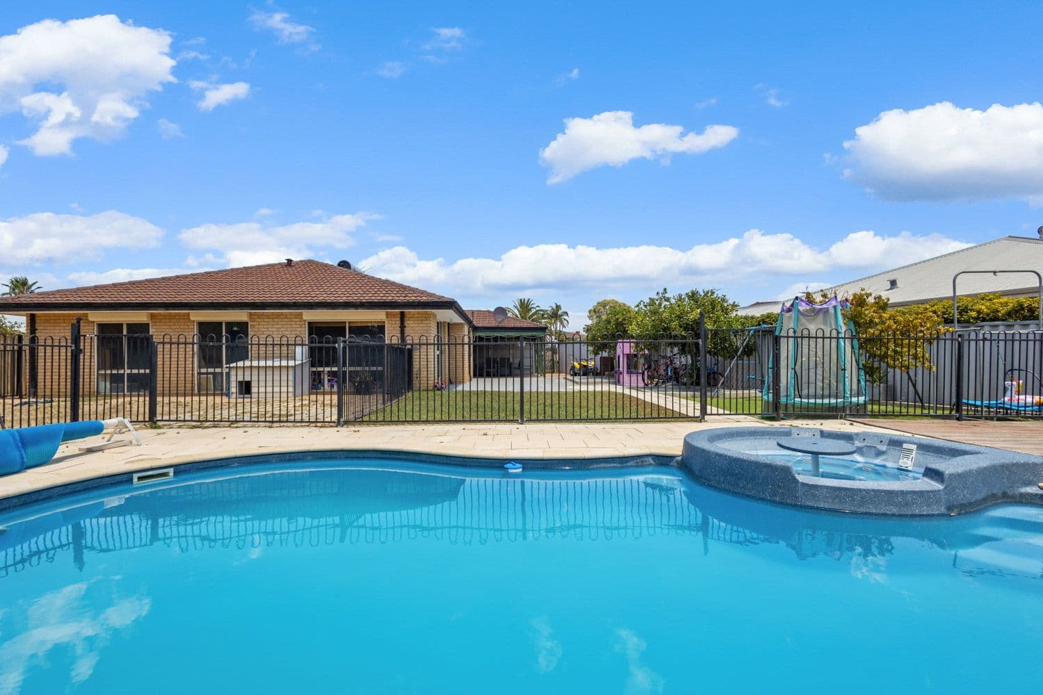 8 Rudall Court, Clarkson WA 6030, Clarkson - Image 1