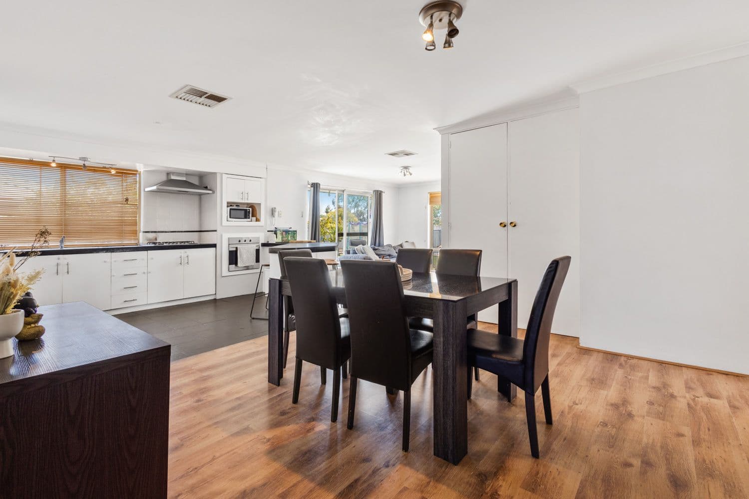 8 Rudall Court, Clarkson WA 6030, Clarkson - Thumbnail 5