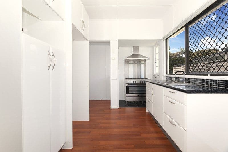 16 Hoolan Street, Stafford QLD 4053, Stafford - Thumbnail 2