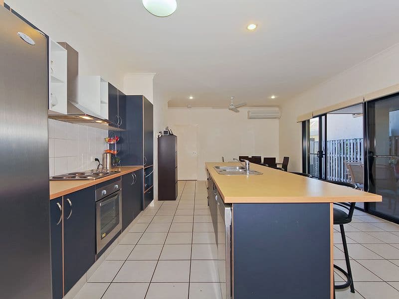 87 Bayswater Avenue, VARSITY LAKES QLD 4227, Varsity Lakes - Thumbnail 2