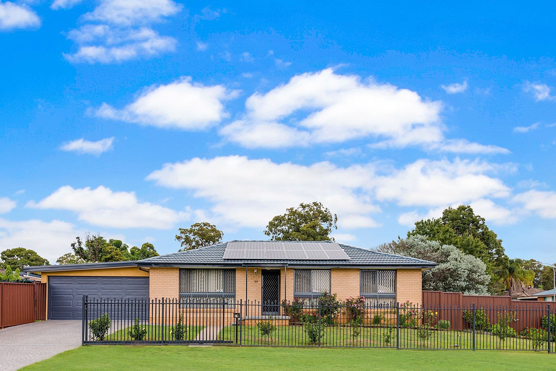 29 Geranium Avenue, Macquarie Fields - Thumbnail 2