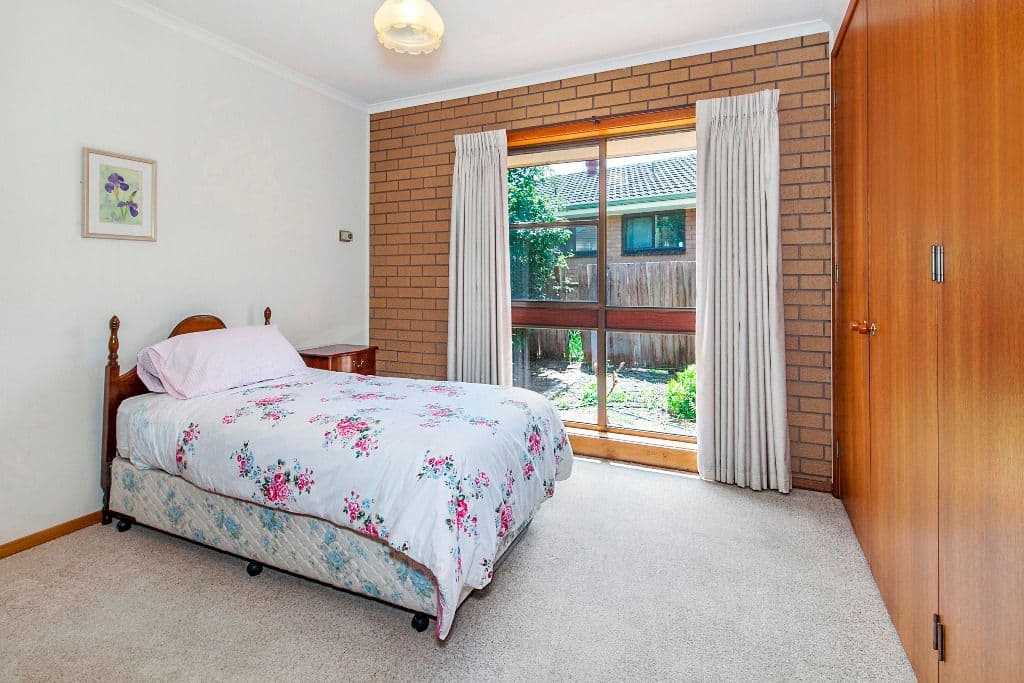 42 Park Street, WENDOUREE VIC 3355, Wendouree - Thumbnail 5