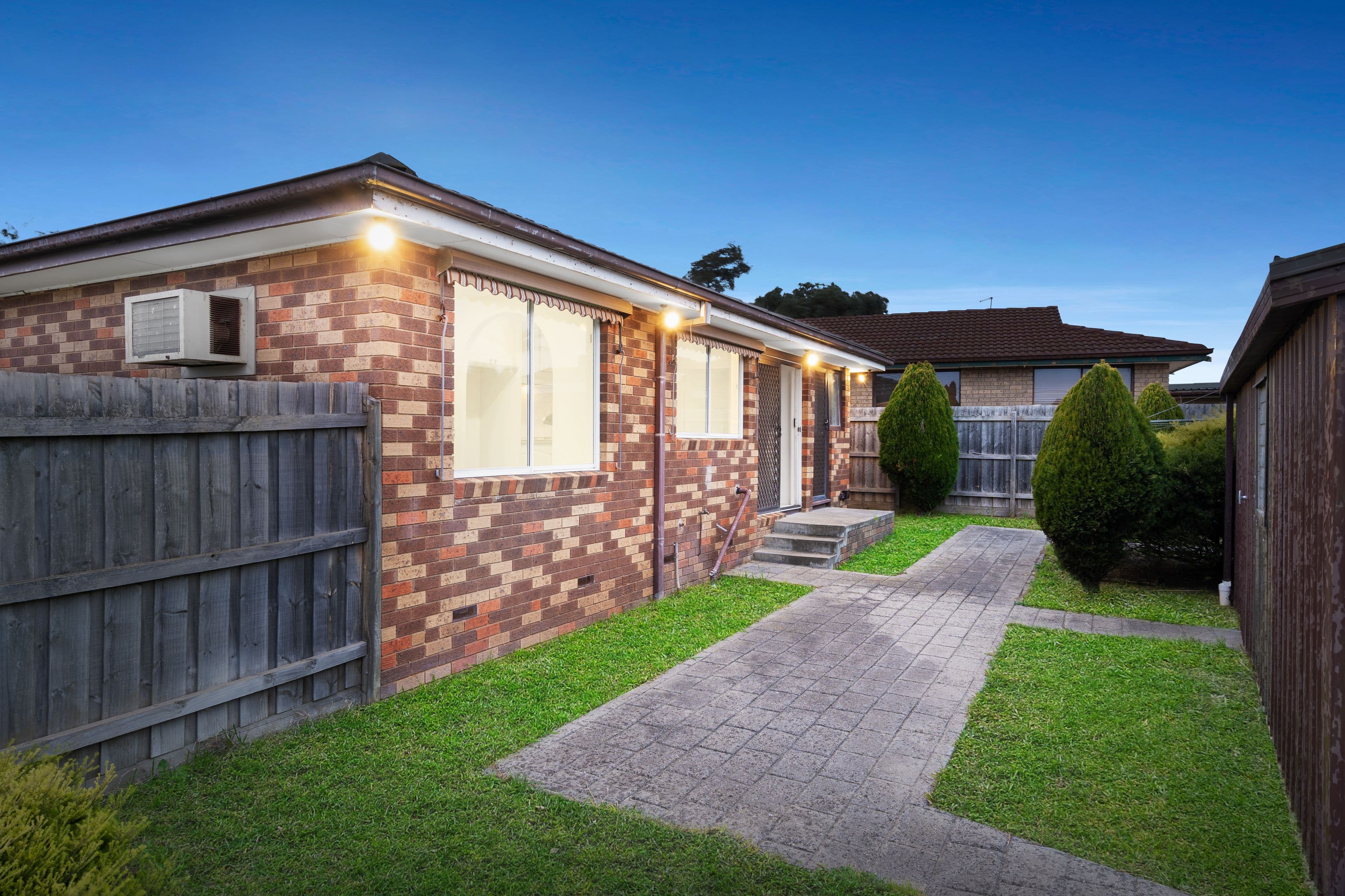 8 Kingston Close, Thomastown VIC 3074, Thomastown - Thumbnail 3