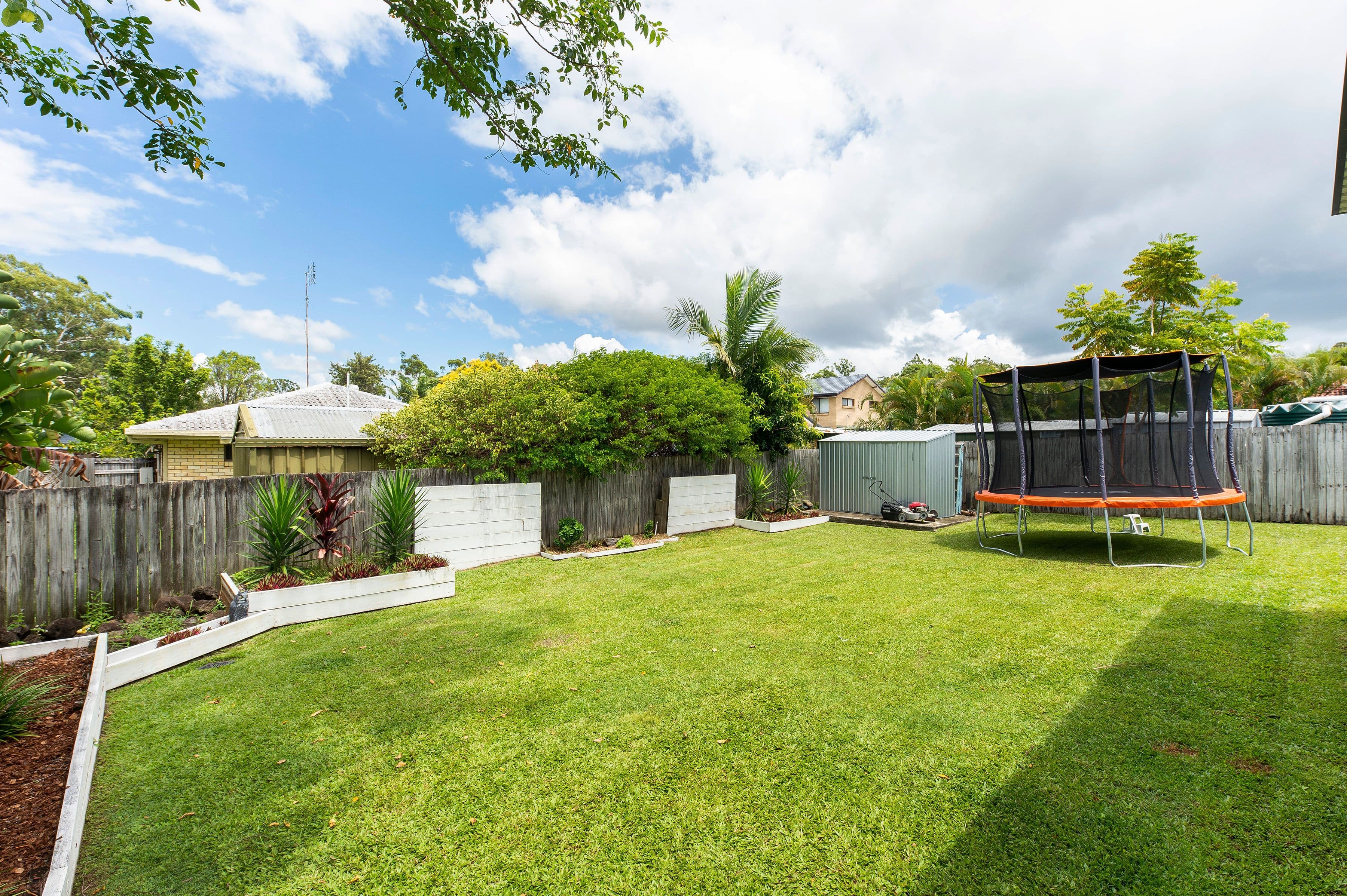 10 Allspice Drive, Ashmore QLD 4214, Ashmore - Thumbnail 8