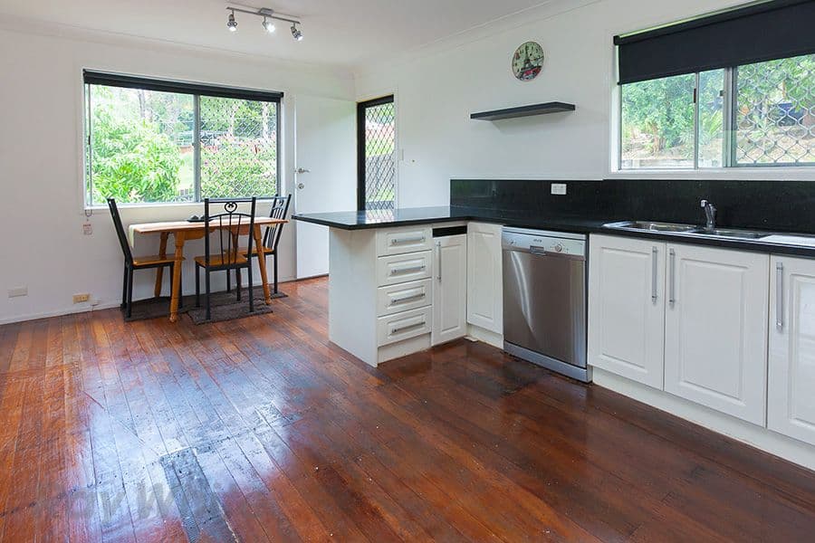 44 Hallett Avenue, Camira QLD 4300, Camira - Thumbnail 2