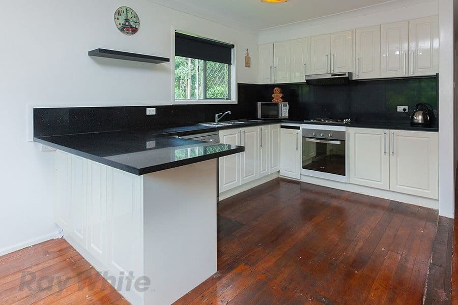 44 Hallett Avenue, Camira QLD 4300, Camira - Thumbnail 3