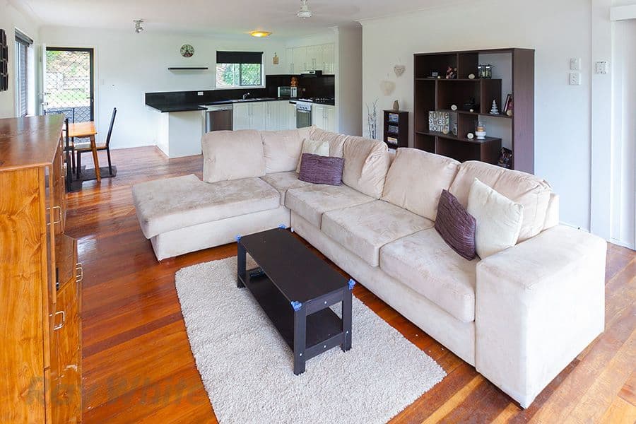 44 Hallett Avenue, Camira QLD 4300, Camira - Thumbnail 4