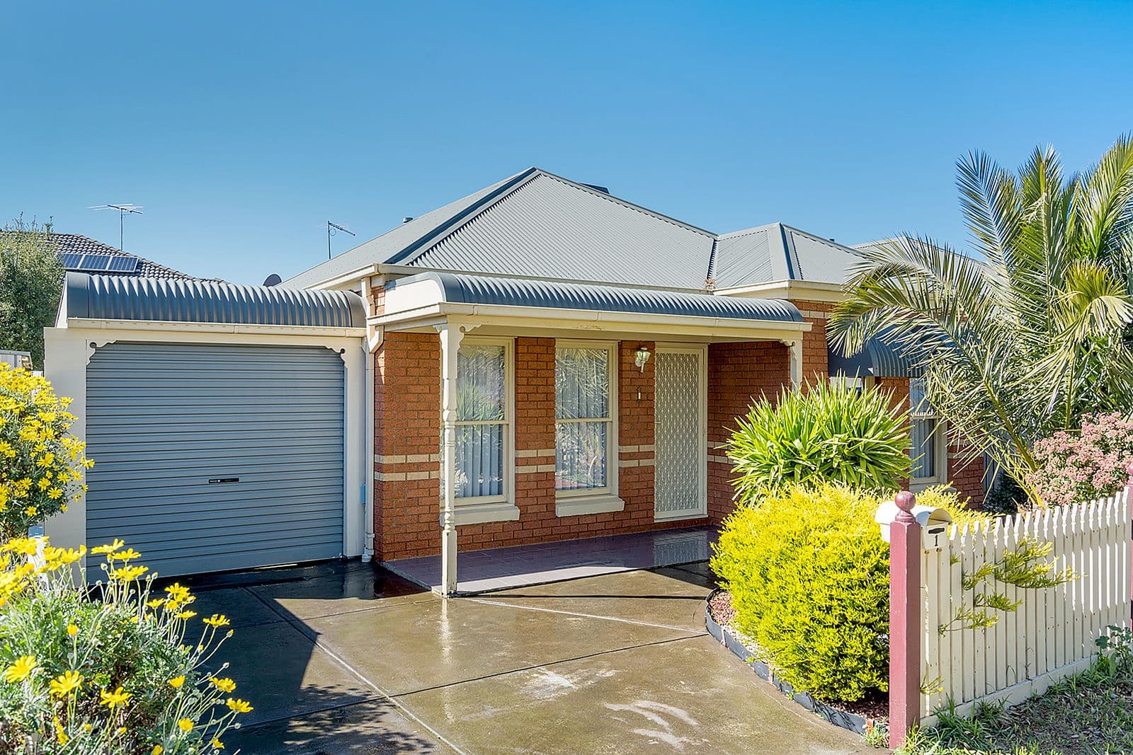 1 Woodlea Crescent, Craigieburn VIC 3064, Craigieburn - Image 1