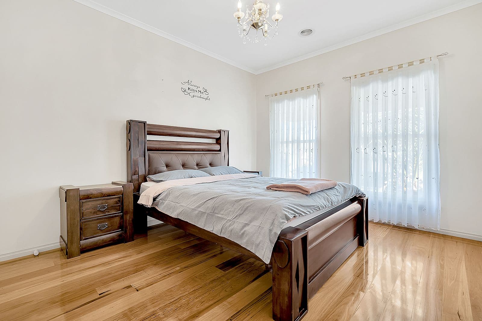 1 Woodlea Crescent, Craigieburn VIC 3064, Craigieburn - Thumbnail 6