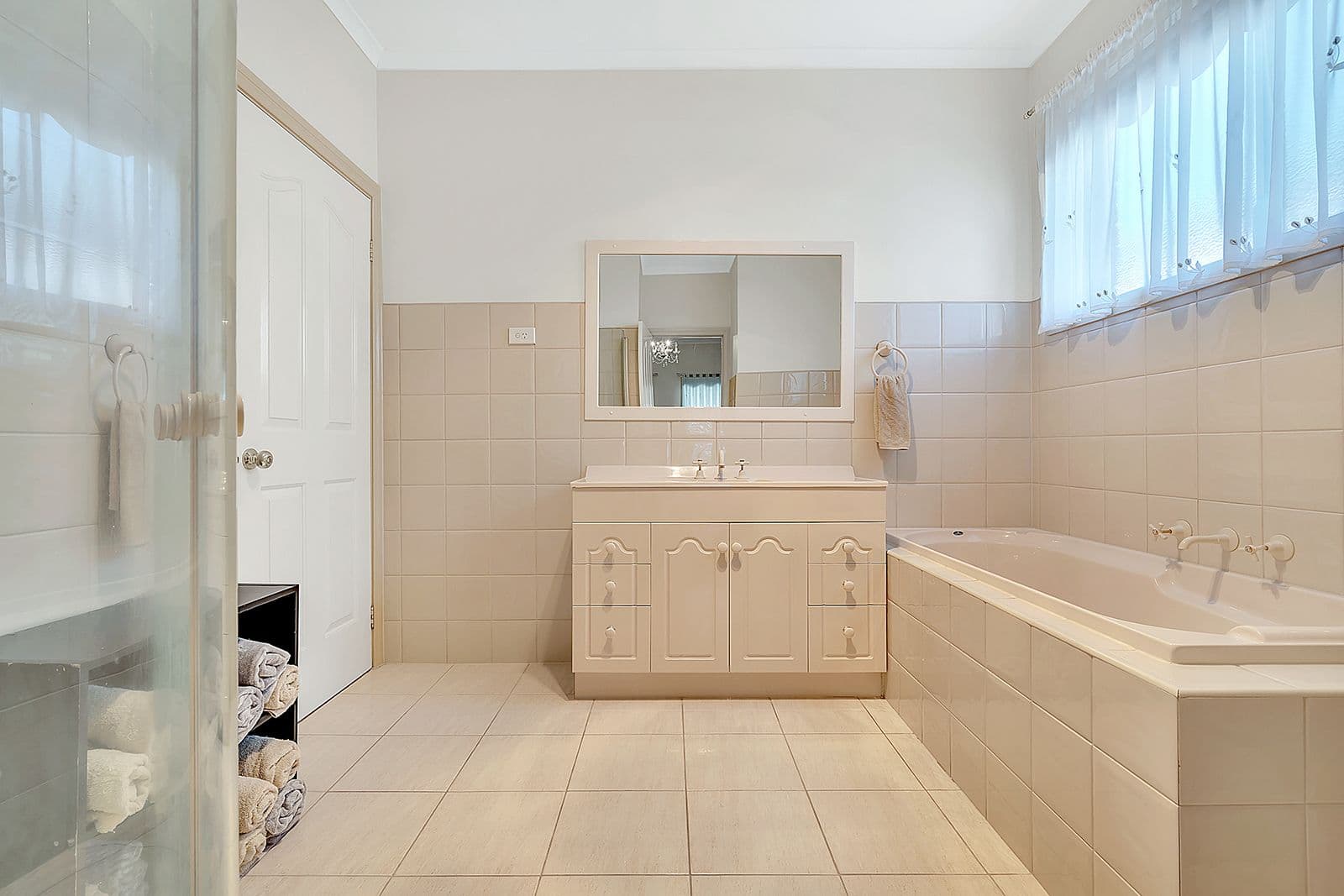 1 Woodlea Crescent, Craigieburn VIC 3064, Craigieburn - Thumbnail 7