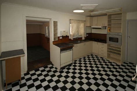 28 Markham Way, BALGA WA 6061, Balga - Thumbnail 3