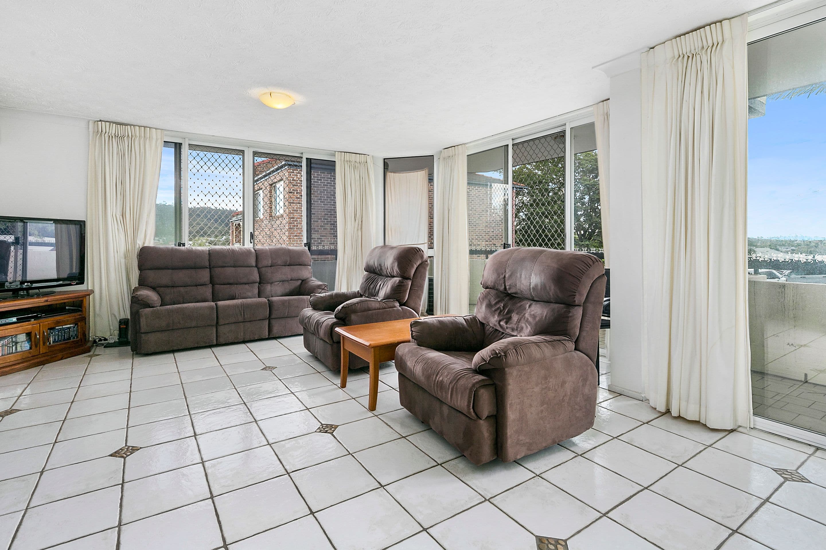 31 Swann Road, Taringa QLD 4068, Taringa - Thumbnail 3