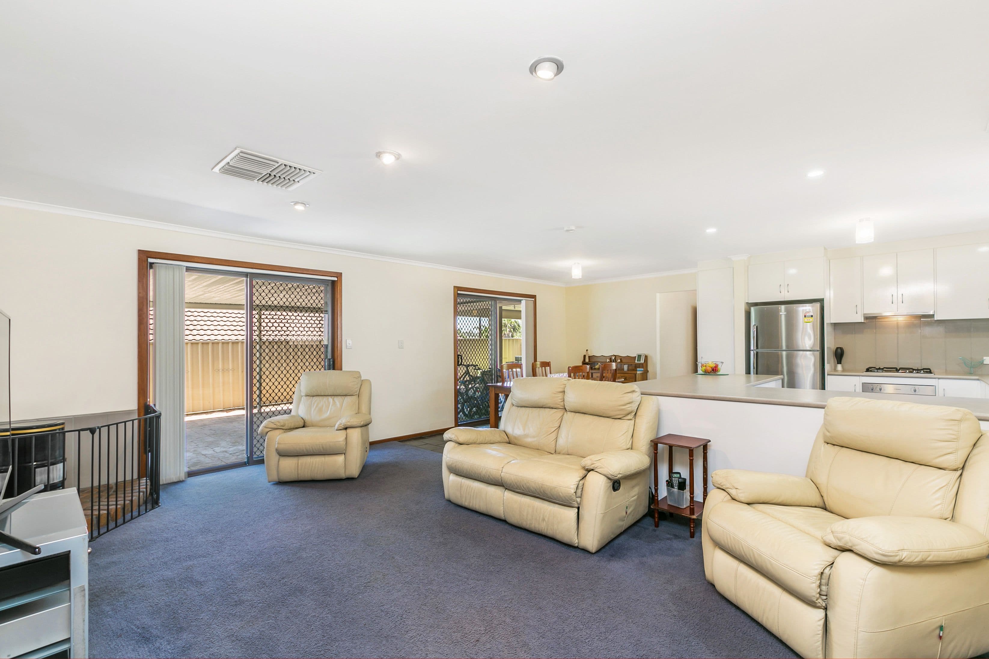 18 Brigadoon Street, Happy Valley SA 5159, Happy Valley - Thumbnail 2