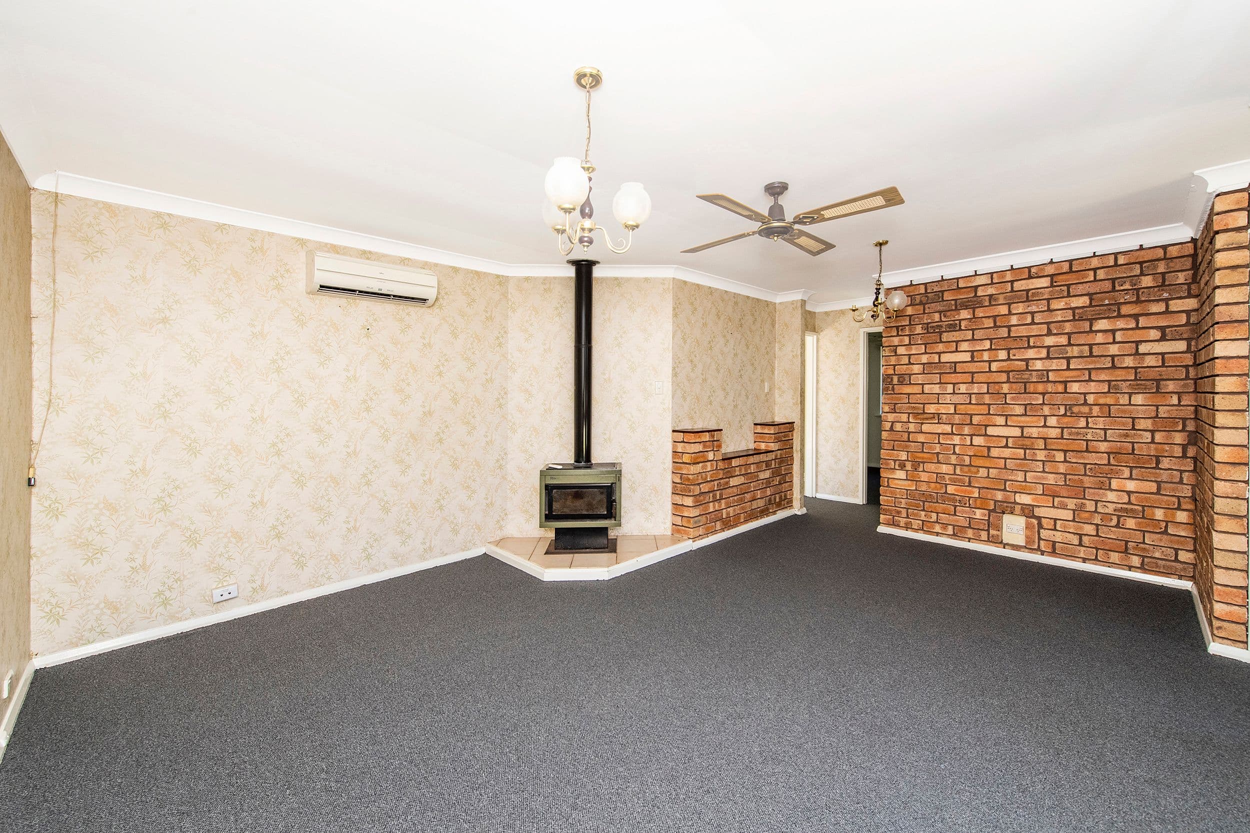 42 Waterton Way, Cooloongup WA 6168, Cooloongup - Thumbnail 2