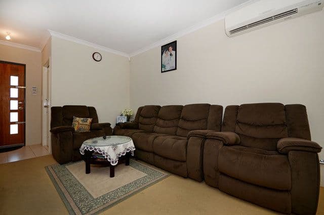 172a Arkana Road, WESTMINSTER WA 6061, Westminster - Thumbnail 2