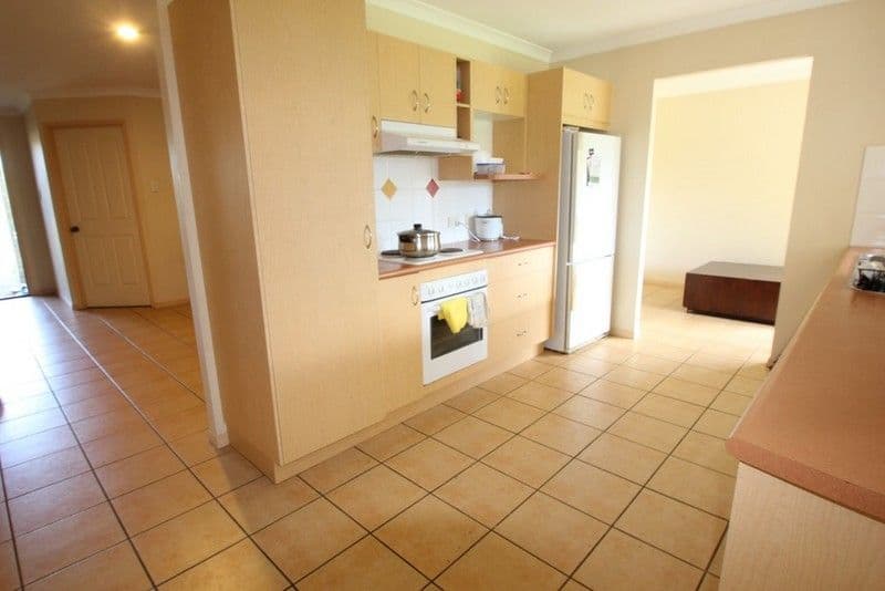 26 Chancellor Circuit, MEADOWBROOK QLD 4131, Meadowbrook - Thumbnail 3