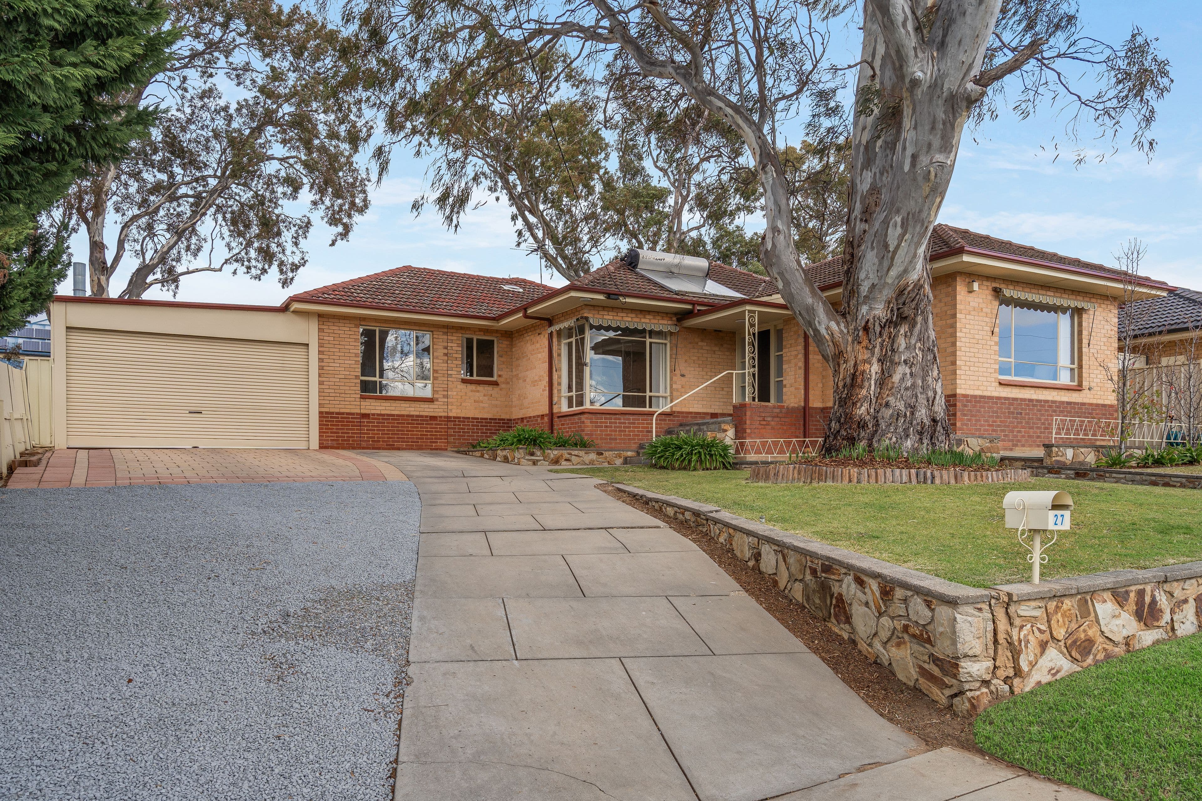 27 Barns Avenue, Highbury SA 5089, Highbury - Thumbnail 2