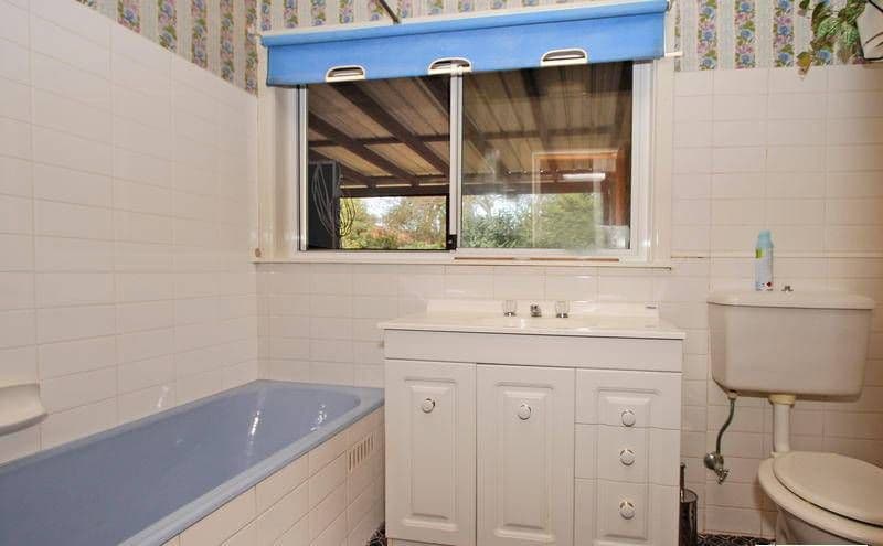 13 Coral Road, WOOLOOWARE NSW 2230, Woolooware - Thumbnail 4