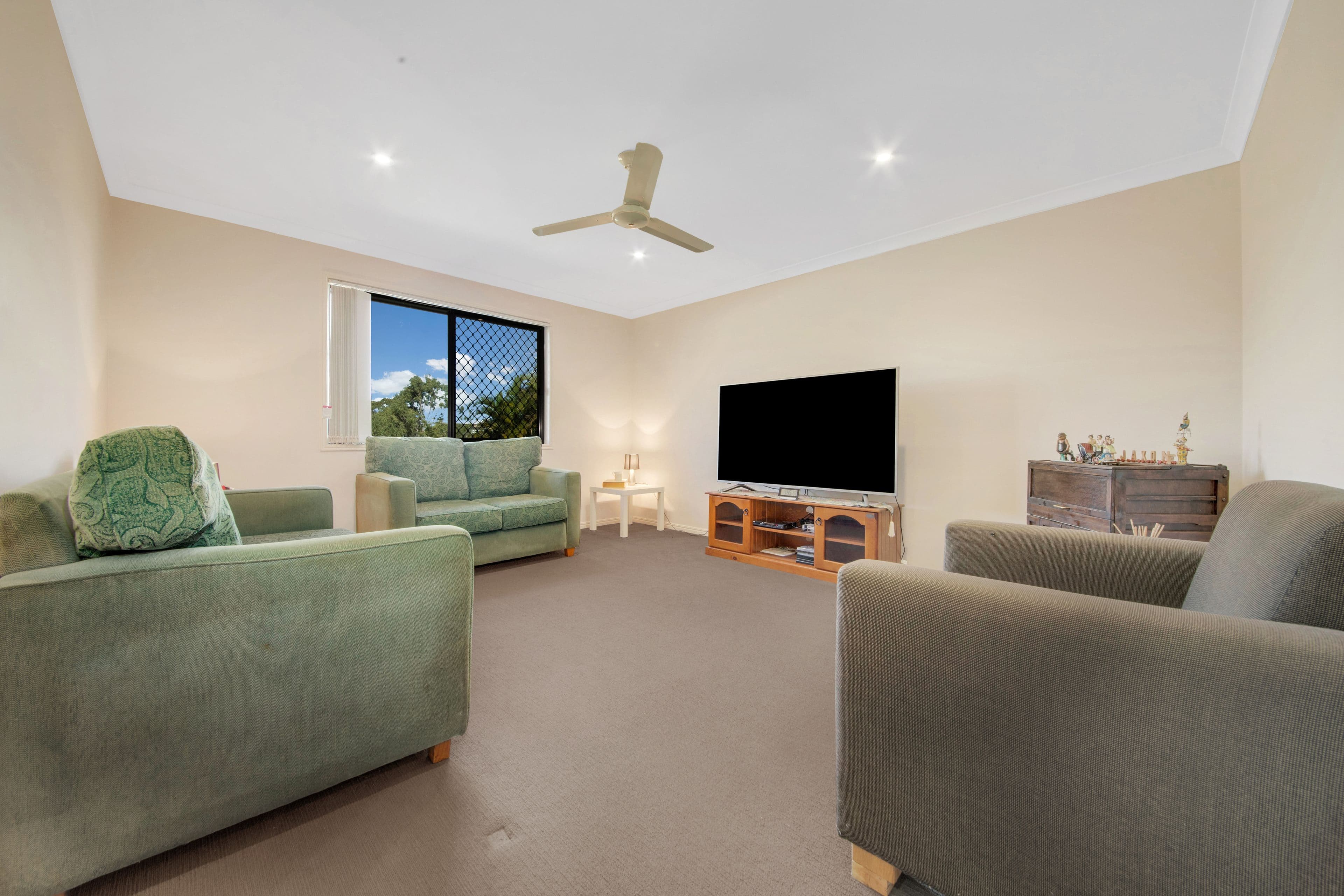 6 Gumnut Place, Kirkwood QLD 4680, Kirkwood - Thumbnail 5