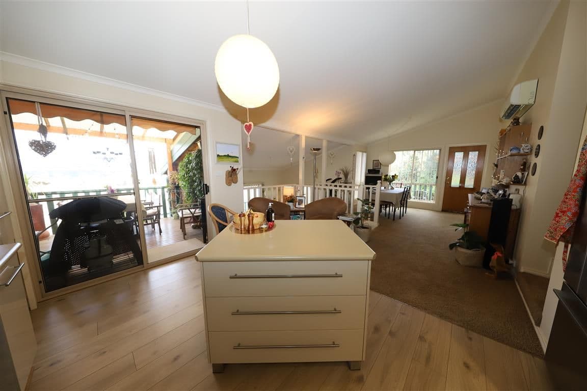 106 Howick Street, Tumut NSW 2720, Tumut - Thumbnail 2