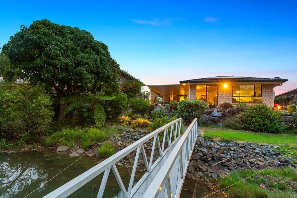11 Cosmos Court, Elanora QLD 4221, Elanora - Image 1