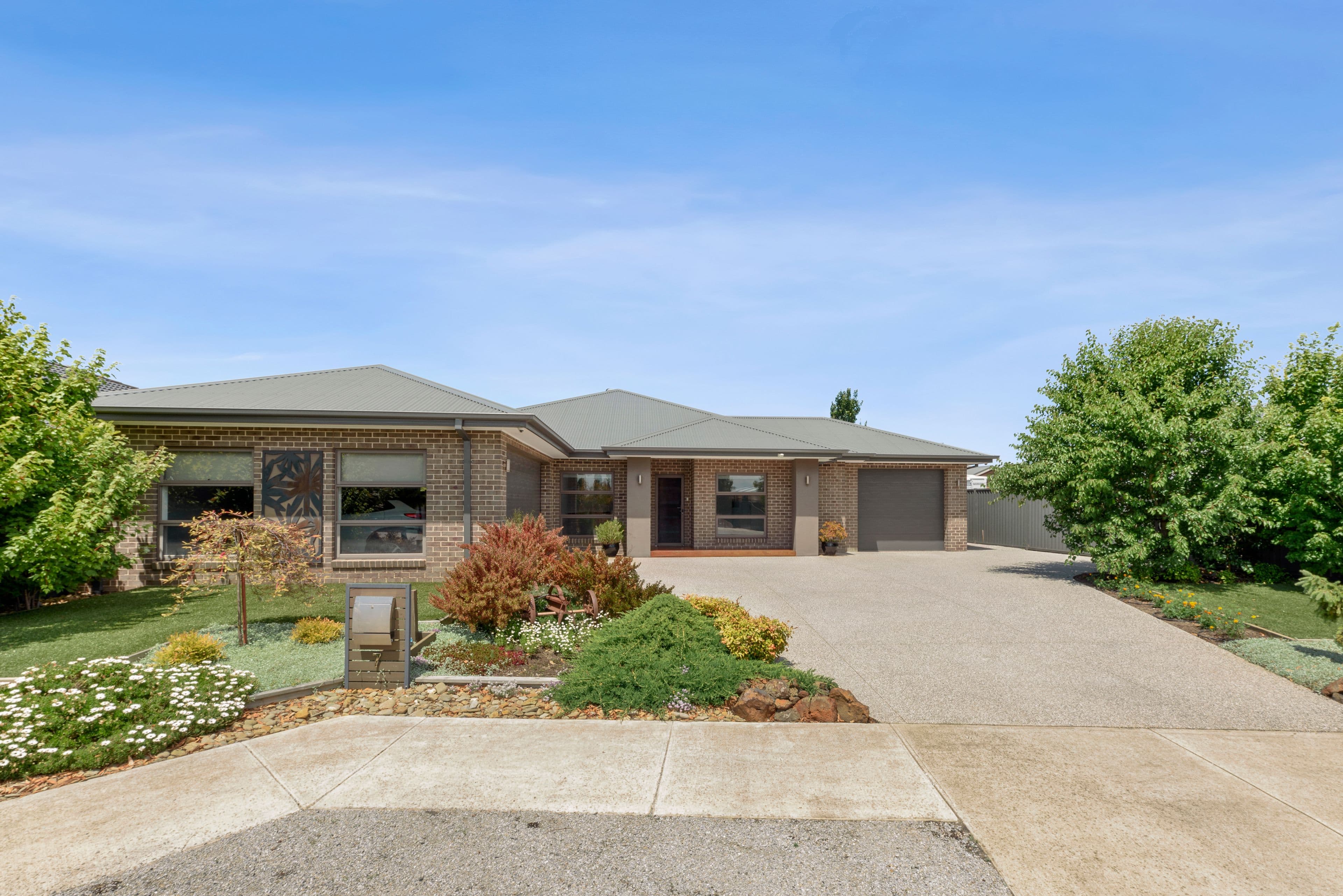 7 Jabiru Court, Lara VIC 3212, Lara - Image 1