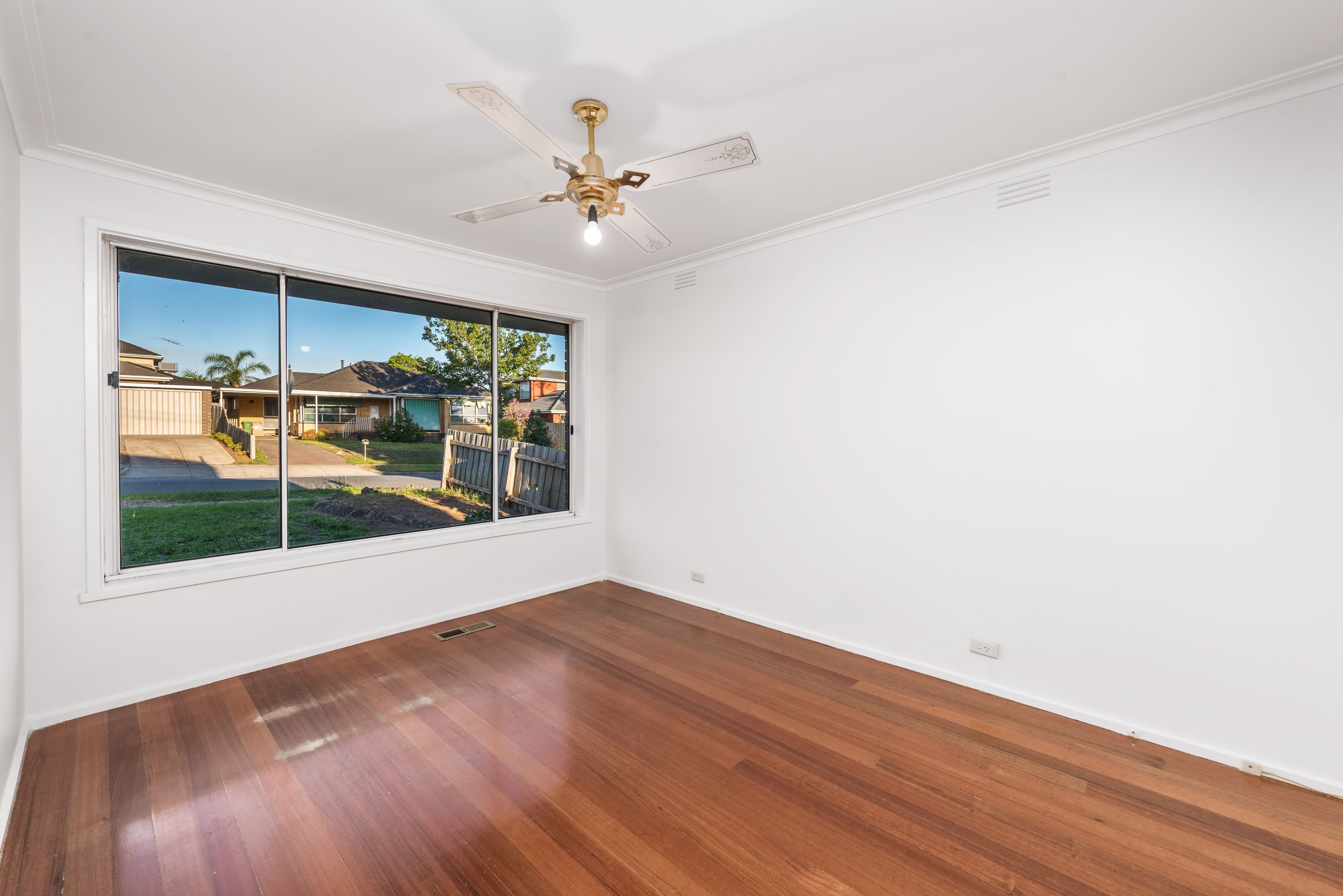 11 Luton Way, Bundoora VIC 3083, Bundoora - Thumbnail 7