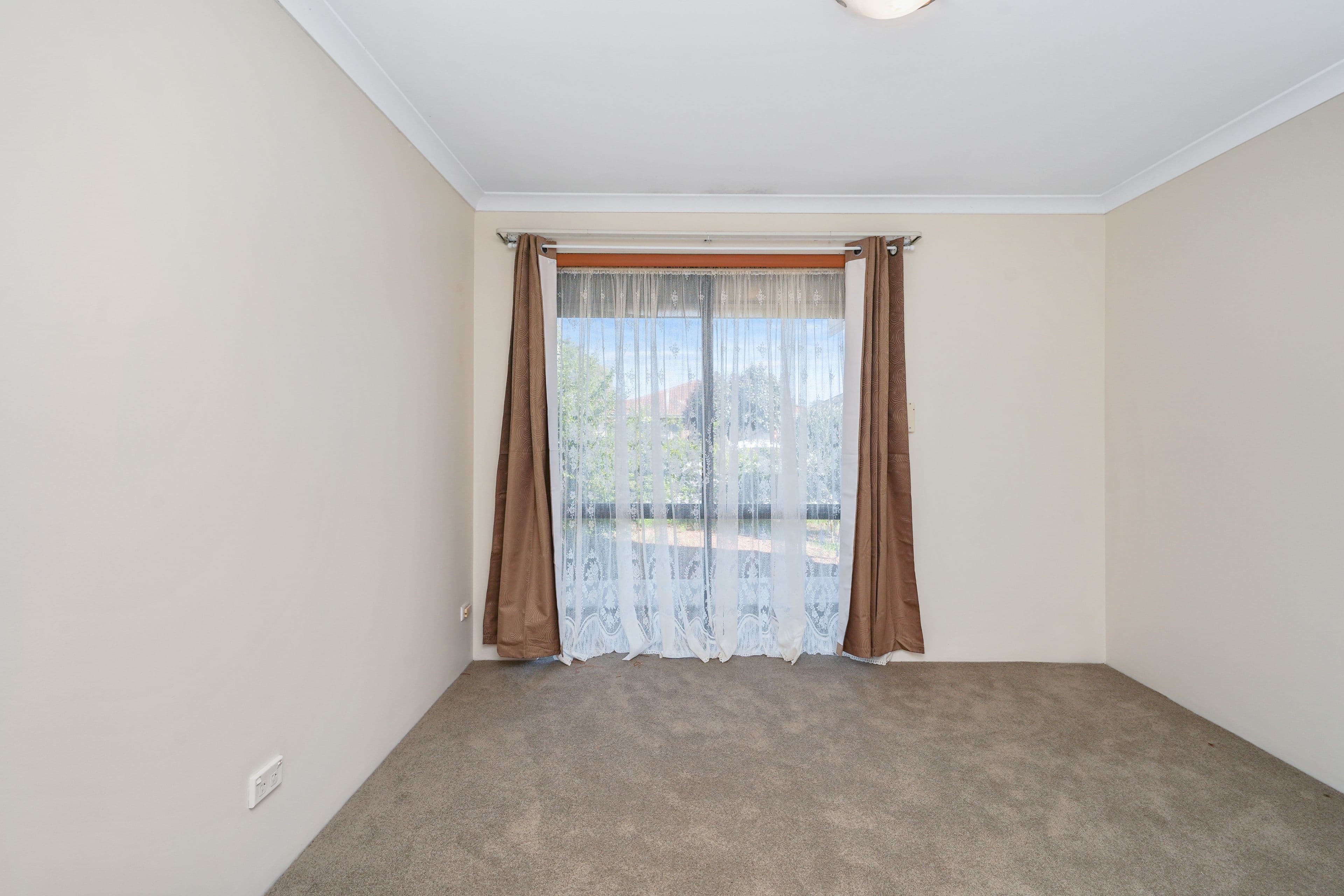 18 Bullfinch Street, Huntingdale WA 6110, Huntingdale - Thumbnail 4