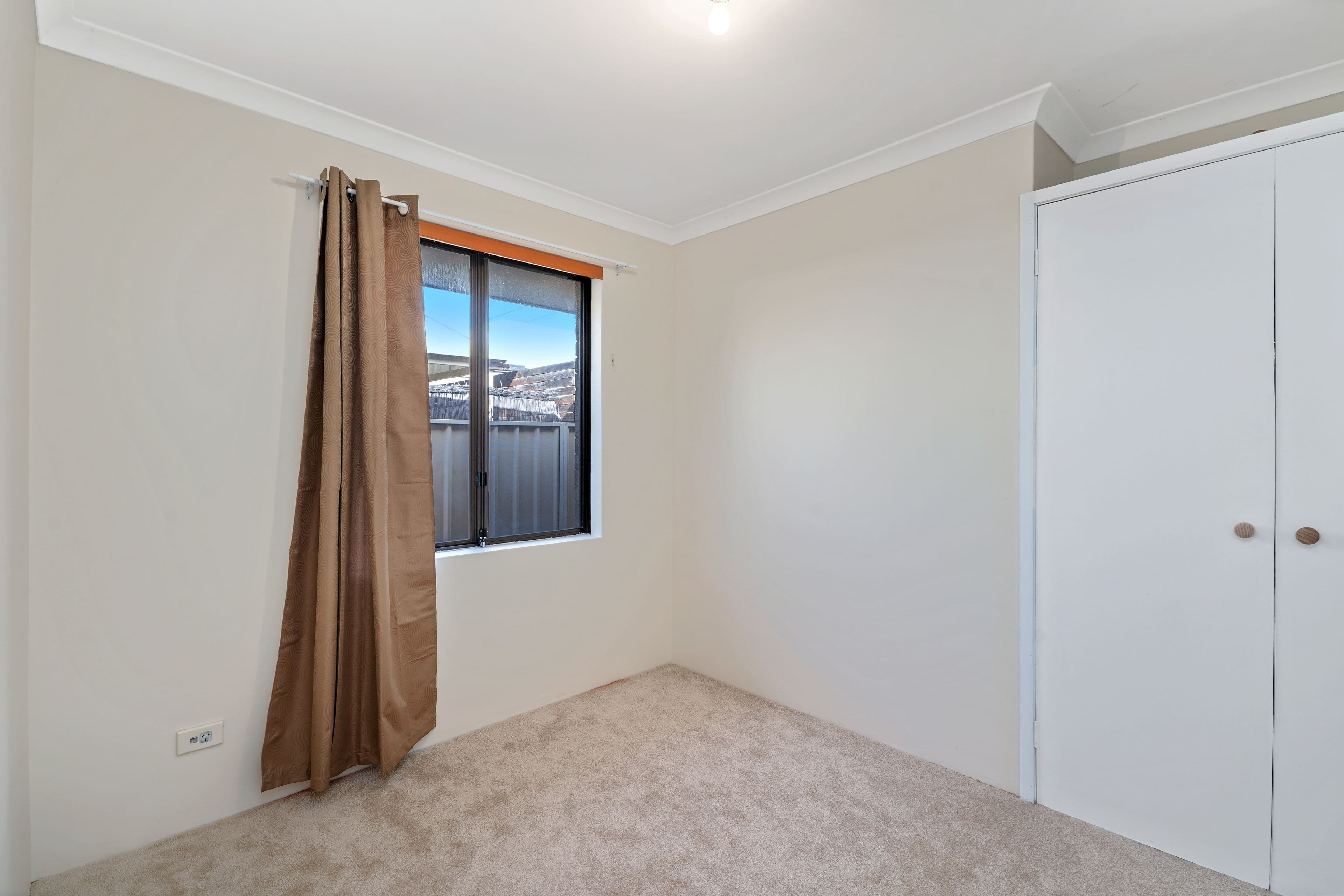 18 Bullfinch Street, Huntingdale WA 6110, Huntingdale - Thumbnail 7